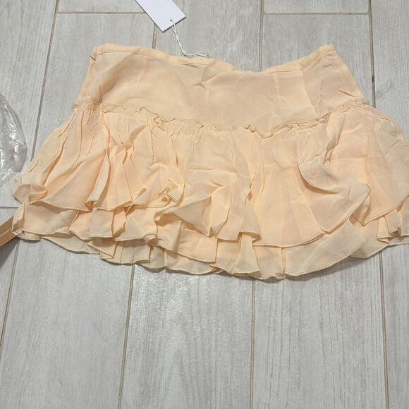 Reformation NWT skirt 0 cream - Picture 4 of 4